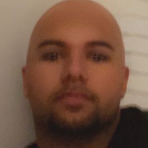 Meet your Posher, Evan